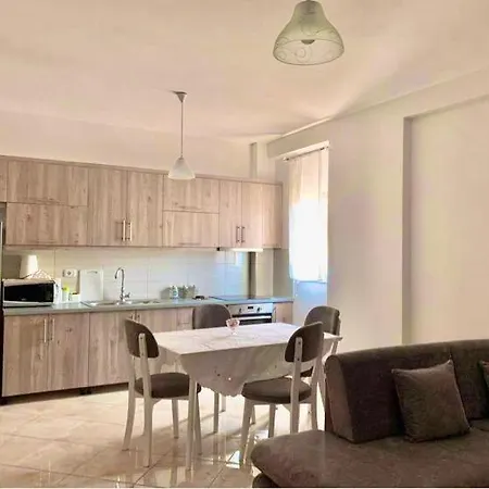 Appartamento Viola Saranda Albania *